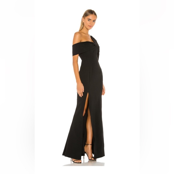 Revolve C/MEO Caliber Black Gown - Picture 2 of 3